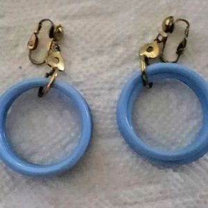 Vintage  Blue Plastic Rings Clip On Earrings
